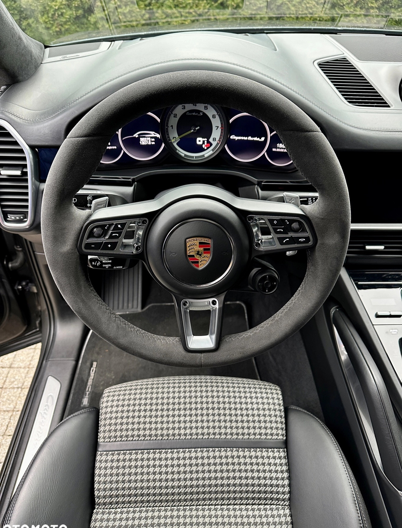 Porsche Cayenne cena 749000 przebieg: 34500, rok produkcji 2021 z Lubawa małe 781